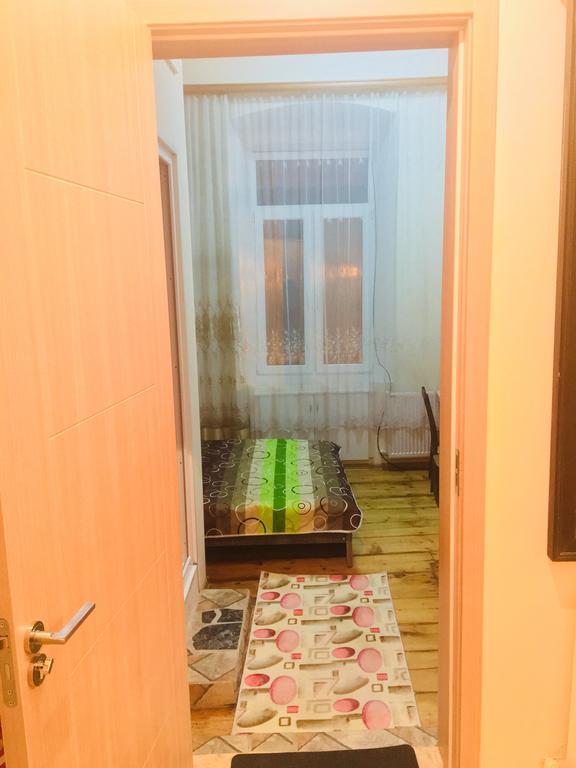 Guesthouse Nati-Natia Tbiliszi Kültér fotó